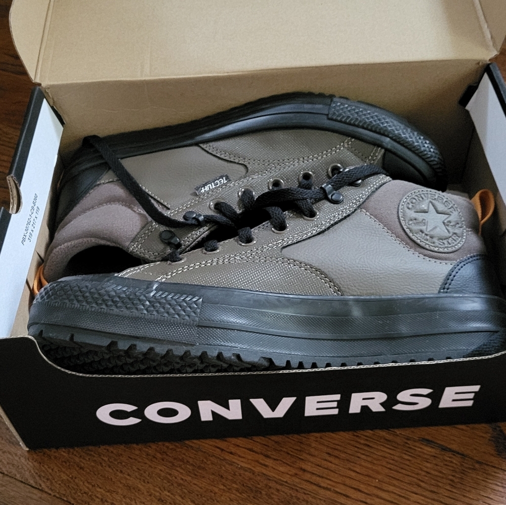 Converse Men's Black and Gray Sneakers